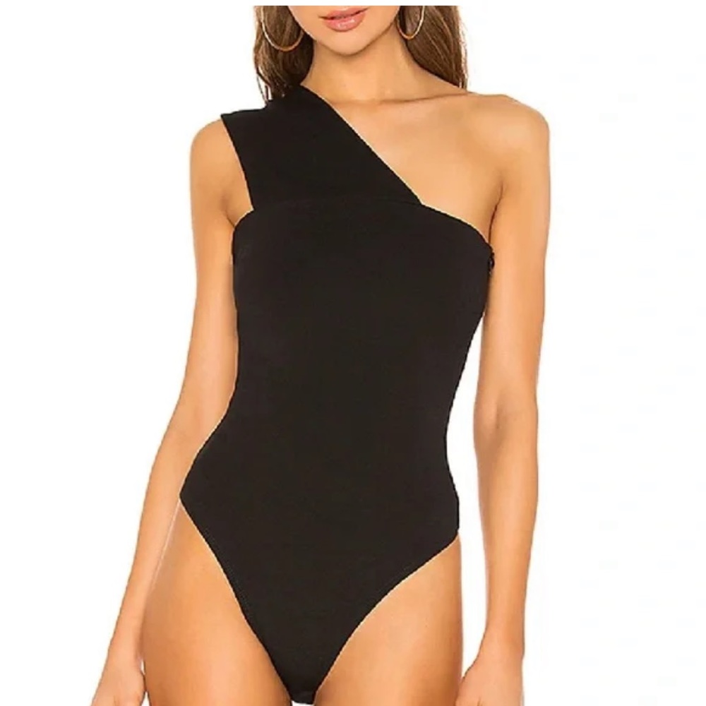 Superdown one shoulder bodysuit